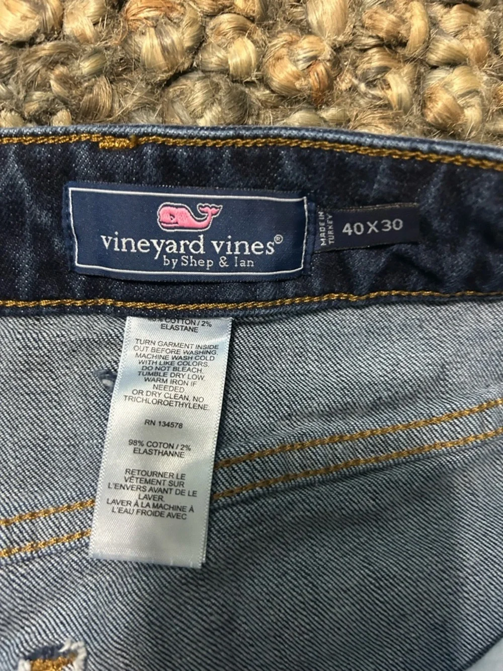 Vineyard Vines Men's Dark Blue Relaxed Jeans 40x30